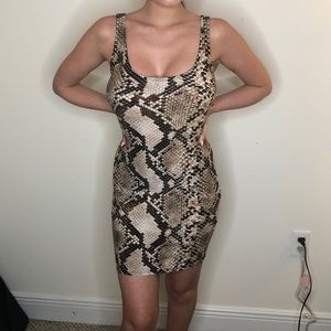 Snake print tight dress
